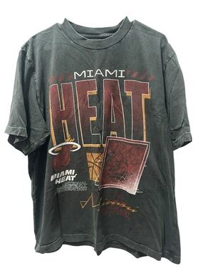 Abercrombie & Fitch Miami Heat Black Graphic Tee Size Large